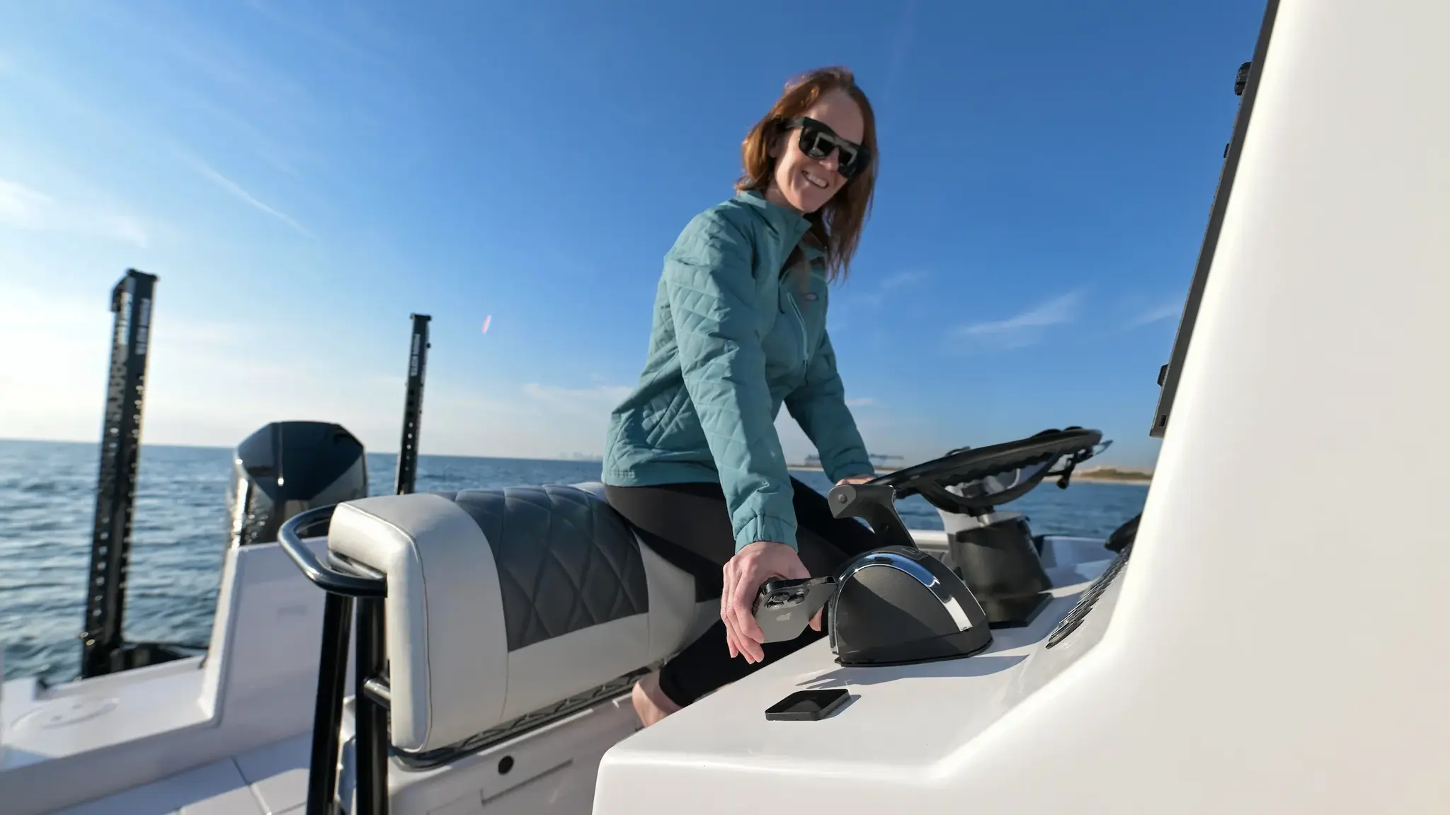 Scanstrut Ultra oplader draadloos magnetisch 15W 12/24V