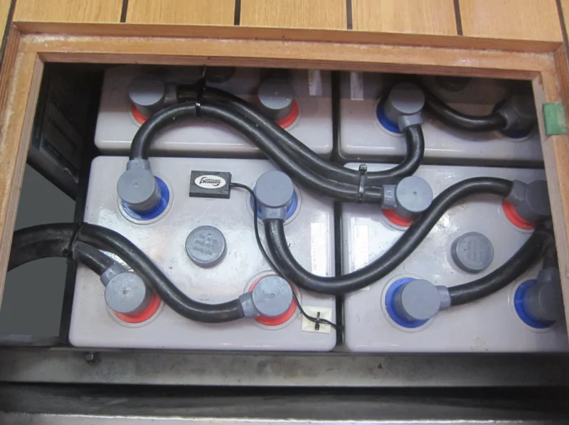 WhisperPower GEL-accu 2 V – 1650 Ah, foto 4 van 4