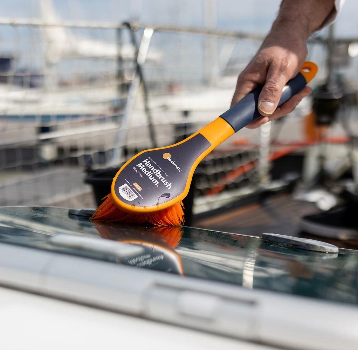 Deckmate Handborstel medium oranje