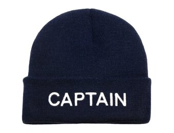  Warme muts met opschrift opschrift: captain