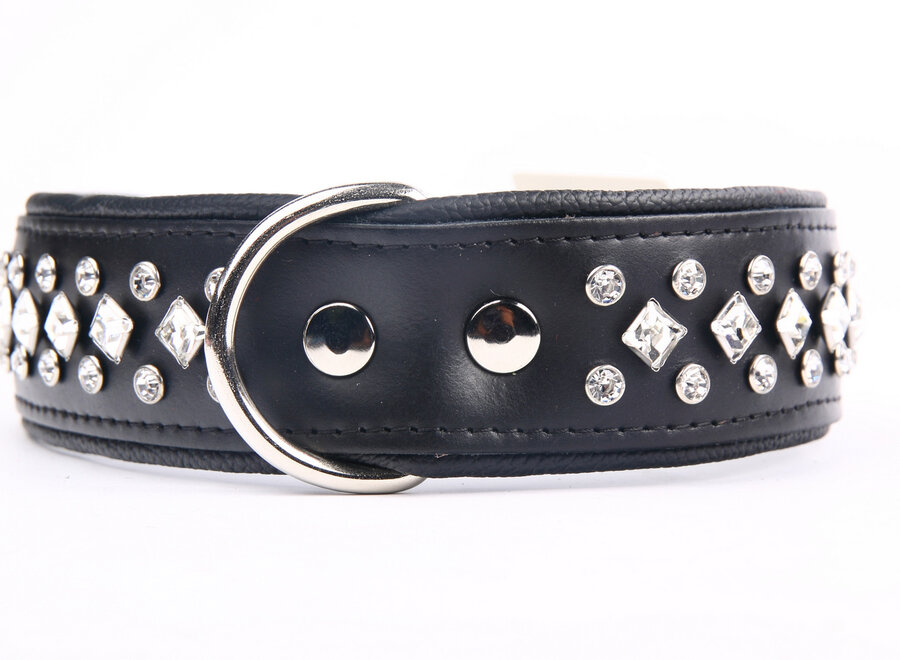 Lederhalsband mit Kristallen
