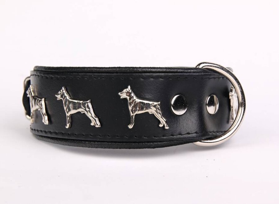 Collier de chien en cuir Dobermann