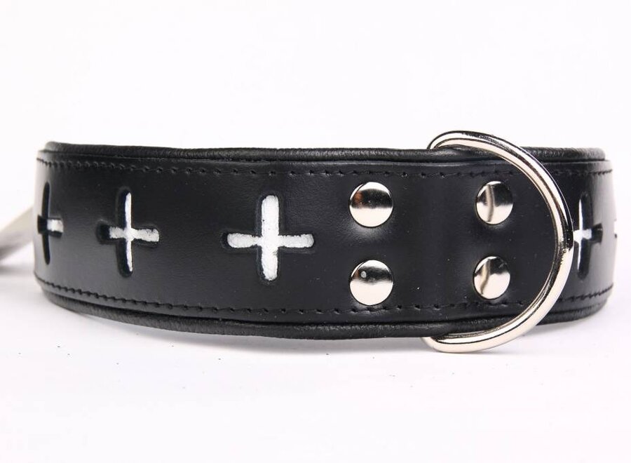 Swiss leather collar