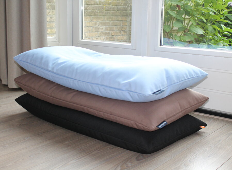 Dog bed 105 x 53 x 12 cm