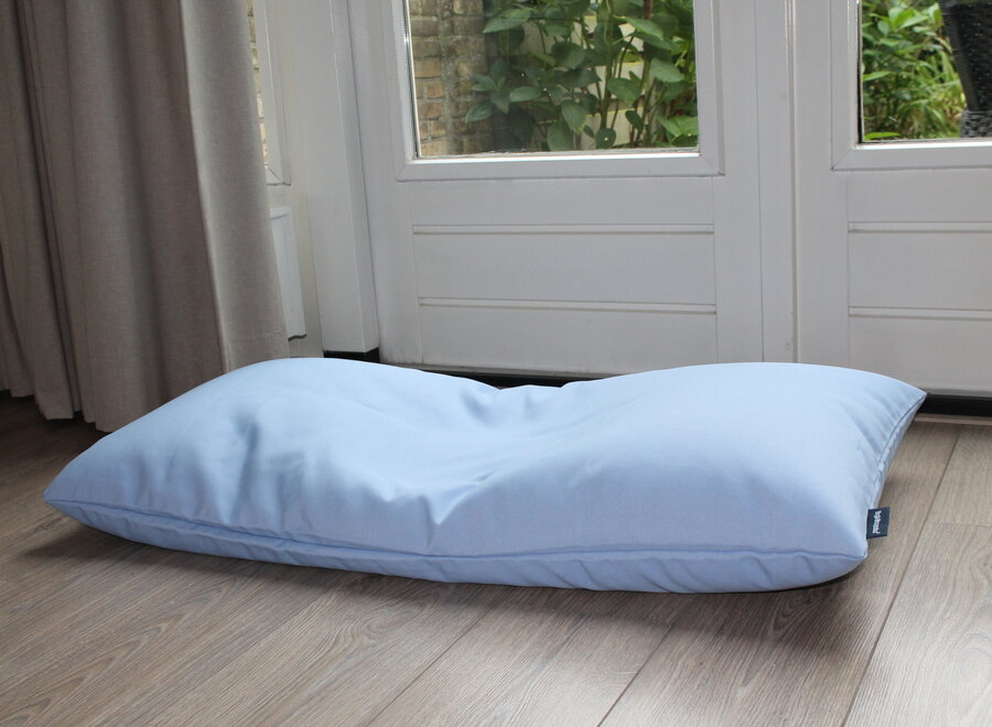 Dog bed 105 x 53 x 12 cm