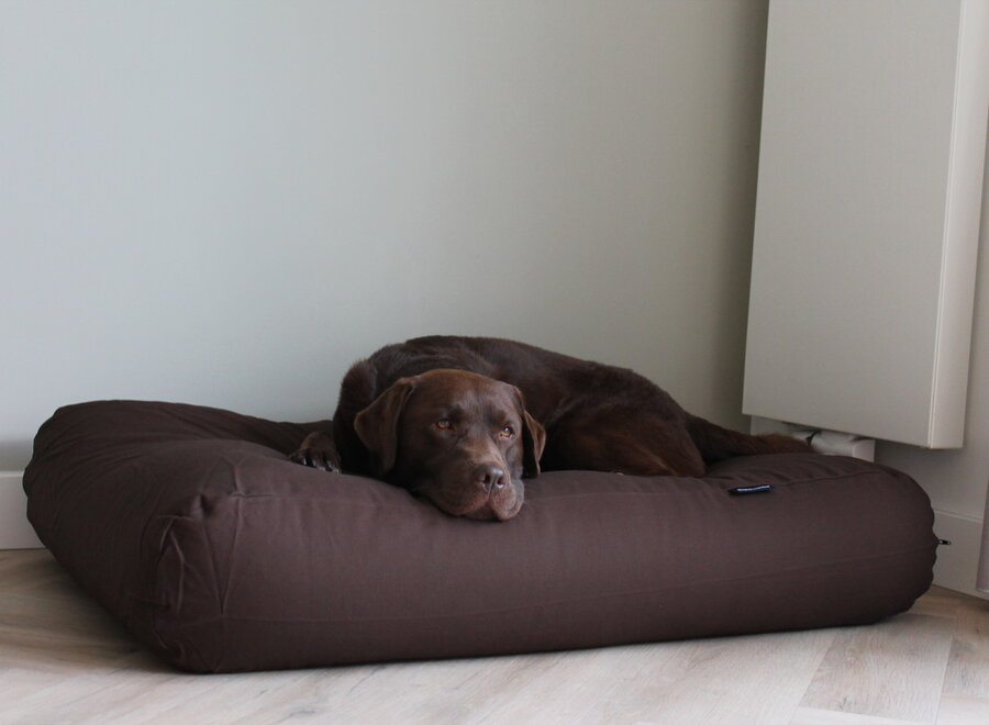 Dog bed chocolate brown small