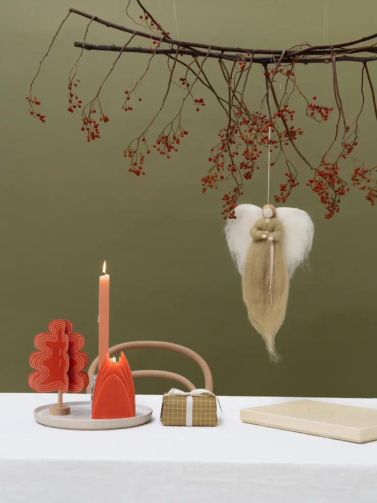 IRINI – Engel aus Merinowolle