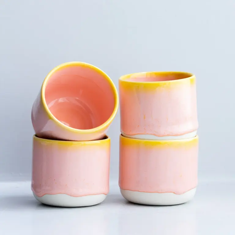 "Sip Cup" - Kleiner Becher von Arhoj