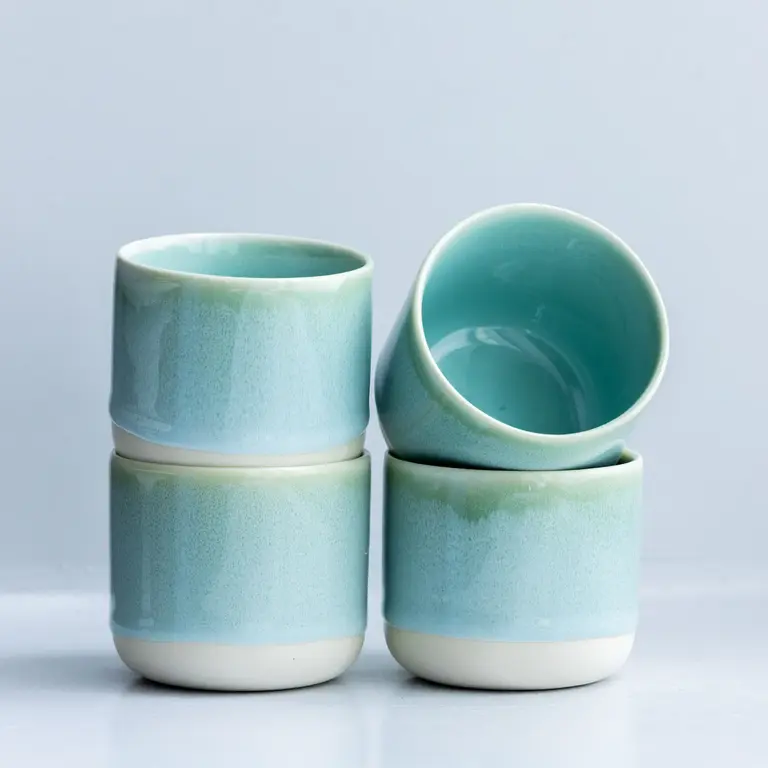 "Sip Cup" - Kleiner Becher von Arhoj