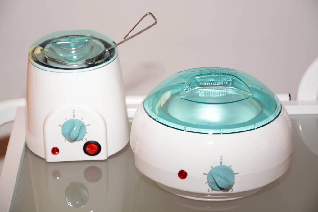 Buy wax heater Q250? by The Waxing Shop