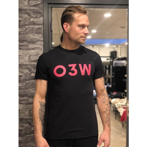 OWWW DOK ss Tee Black OWWW DOK ss Tee Black