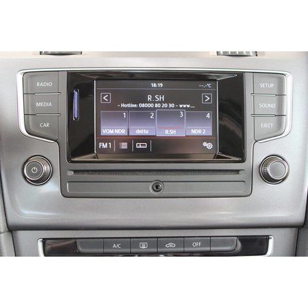 Radio \Composition Colour\" für VW Golf 7 - Sportsvan"""