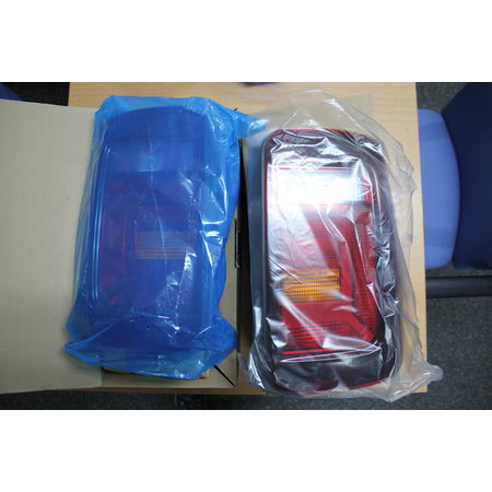 Volkswagen Facelift LED tail lights - Caddy - Smoke tailgate