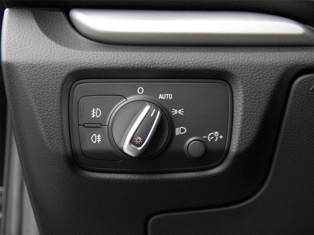 Lichtschalter mit AUTO Funktion für Audi A3 8V - Halogen - Car Gadgets BV