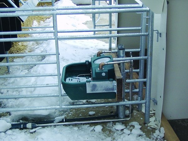 Suevia Suevia drinkbak WT 30 met vlotter Suevia Suevia drinkbak WT 30 met vlotter