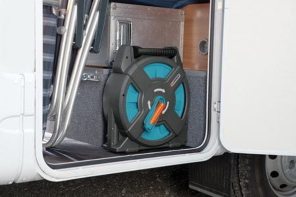 Gardena Klassieke slangenbox 15 compleet Gardena Klassieke slangenbox 15 compleet