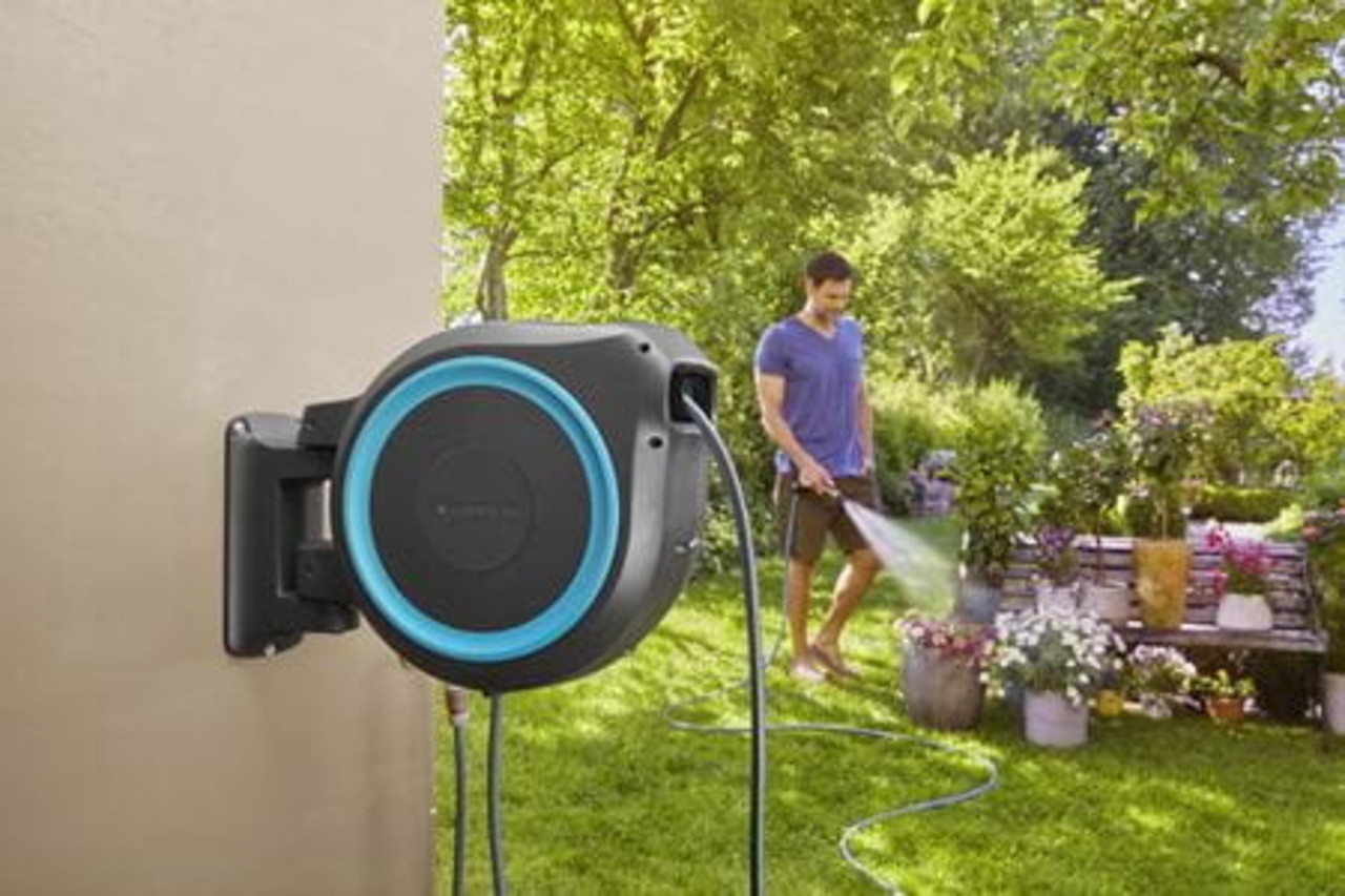 Gardena Wandslangenbox RollUp M/L Gardena Wandslangenbox RollUp M/L