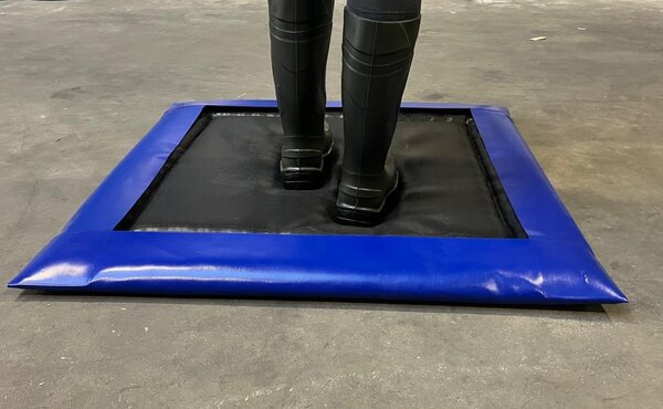 Agriprom Desinfectiemat met opvanghoes 60 x 90 cm Agriprom Desinfectiemat met opvanghoes 60 x 90 cm