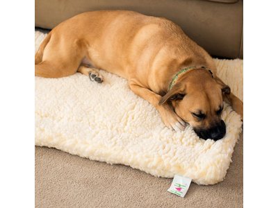 HuggleHounds - Wasbare Fleece Hondenmat van Lamswol voor benches of als los kussen - In Naturel of Grijs - S/M/L/XL/XXL
