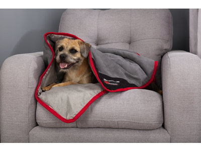 Scruffs Thermal Self-Heating Blanket - Warme deken voor Honden - Kleur Bruin/Beige of Zwart/Grijs - 110 x 72,5 cm