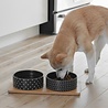 BeOneBreed BeOneBreed Ceramic & Bamboo Bowl Duo - 2 Keramische Drink- & Voerbakken met bamboe standaard - Zwart - Small of Large BeOneBreed BeOneBreed Ceramic & Bamboo Bowl Duo - 2 Keramische Drink- & Voerbakken met bamboe standaard - Zwart - Small of Large