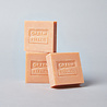 Greenfields Greenfields Plasticvrije Puppy Shampoo Bar - geschikt voor puppy’s - met Cichorei en Olijfolie - 70 gram Greenfields Greenfields Plasticvrije Puppy Shampoo Bar - geschikt voor puppy’s - met Cichorei en Olijfolie - 70 gram