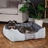 Scruffs Scruffs Highland Box Bed - Stevige Hondenmand van Hoogwaardige Chenille stof met anti-slip onderzijde - Blauw, Rood of Grijs in S/M/L/XL Scruffs Scruffs Highland Box Bed - Stevige Hondenmand van Hoogwaardige Chenille stof met anti-slip onderzijde - Blauw, Rood of Grijs in S/M/L/XL