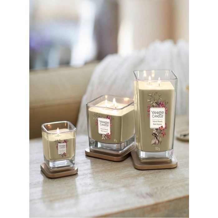 Yankee Candle Yankee Candle Velvet Woods Elevation Large Geurkaars