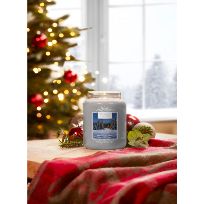 Yankee Candle Yankee Candle Candlelit Cabin Medium Jar