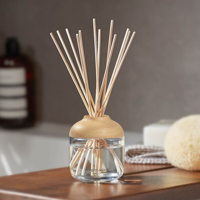 Yankee Candle Yankee Candle Fluffy Towels Reed Diffuser Geurstokjes