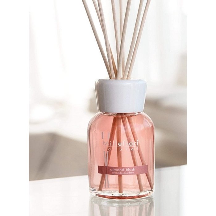 Millefiori Milano Millefiori Milano Almond Blush Geurstokjes Natural 250 ml