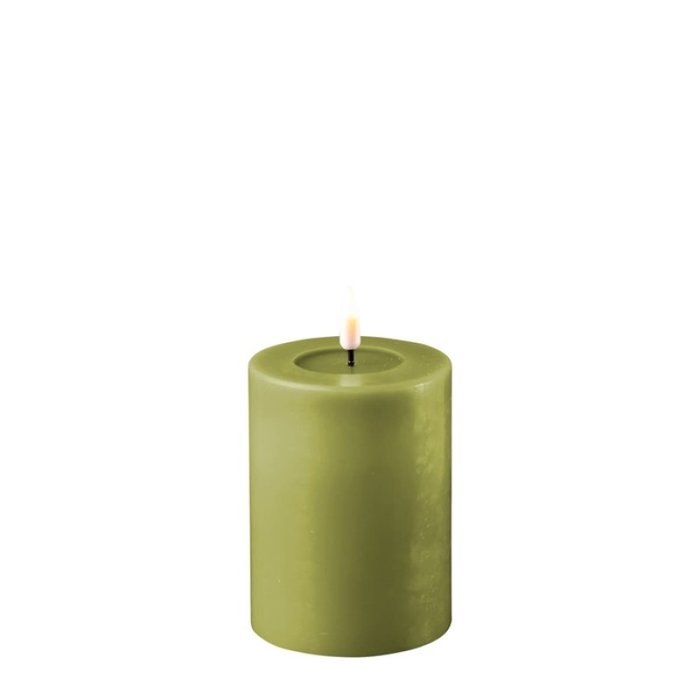 Deluxe Homeart Deluxe Homeart Led Kaars Olive Green Real Flame 7,5 x 10 cm