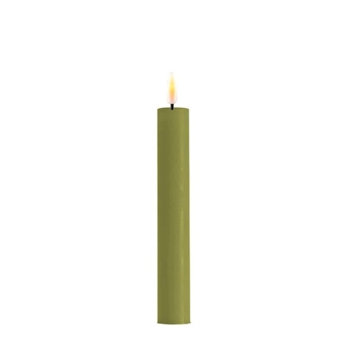 Deluxe Homeart Deluxe Homeart Led Kaars Olive Green Real Flame Diner Candle 2,2 x 15 cm