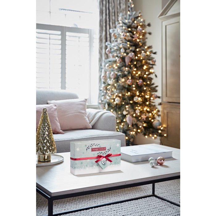 Yankee Candle Yankee Candle Snow Globe Wonderland 12 Filled Votive Giftset