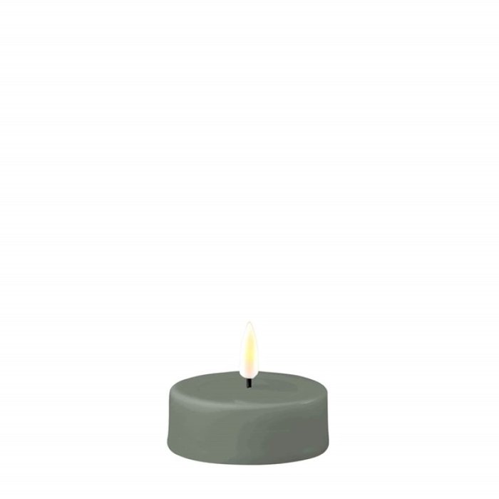 Deluxe Homeart Deluxe Homeart Led Kaars Salvie Green Real Flame Jumbo Tealight 6,1 x 2,5 cm