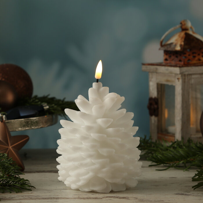 Deluxe Homeart Deluxe Homeart Led Kaars White Pinecone  10 x 13 cm