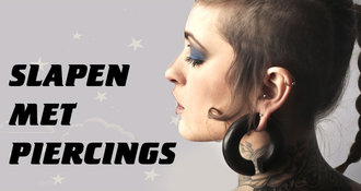 Slapen met piercings