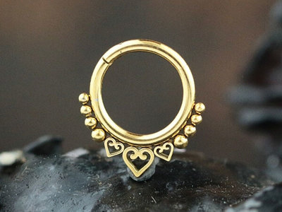 Click nose ring outlet
