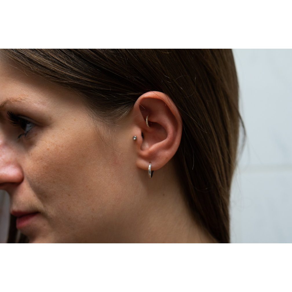 14Kt Solid Yellow Gold Side-Set Gem Hinged Segment Ring