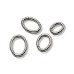 Elegante en Moderne Piercing Ring van Titanium - Seamless Click en Ovaal Design