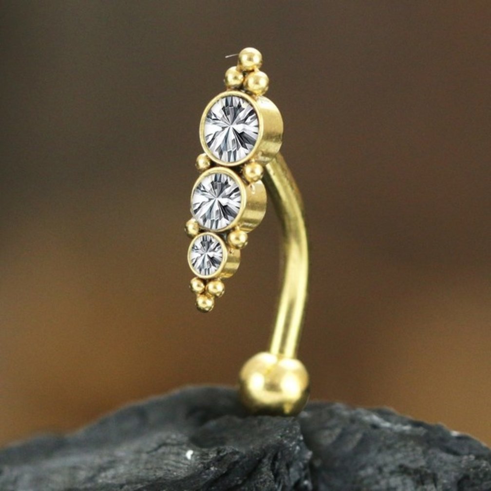 Stylish Belly Button Piercing with Zirconia