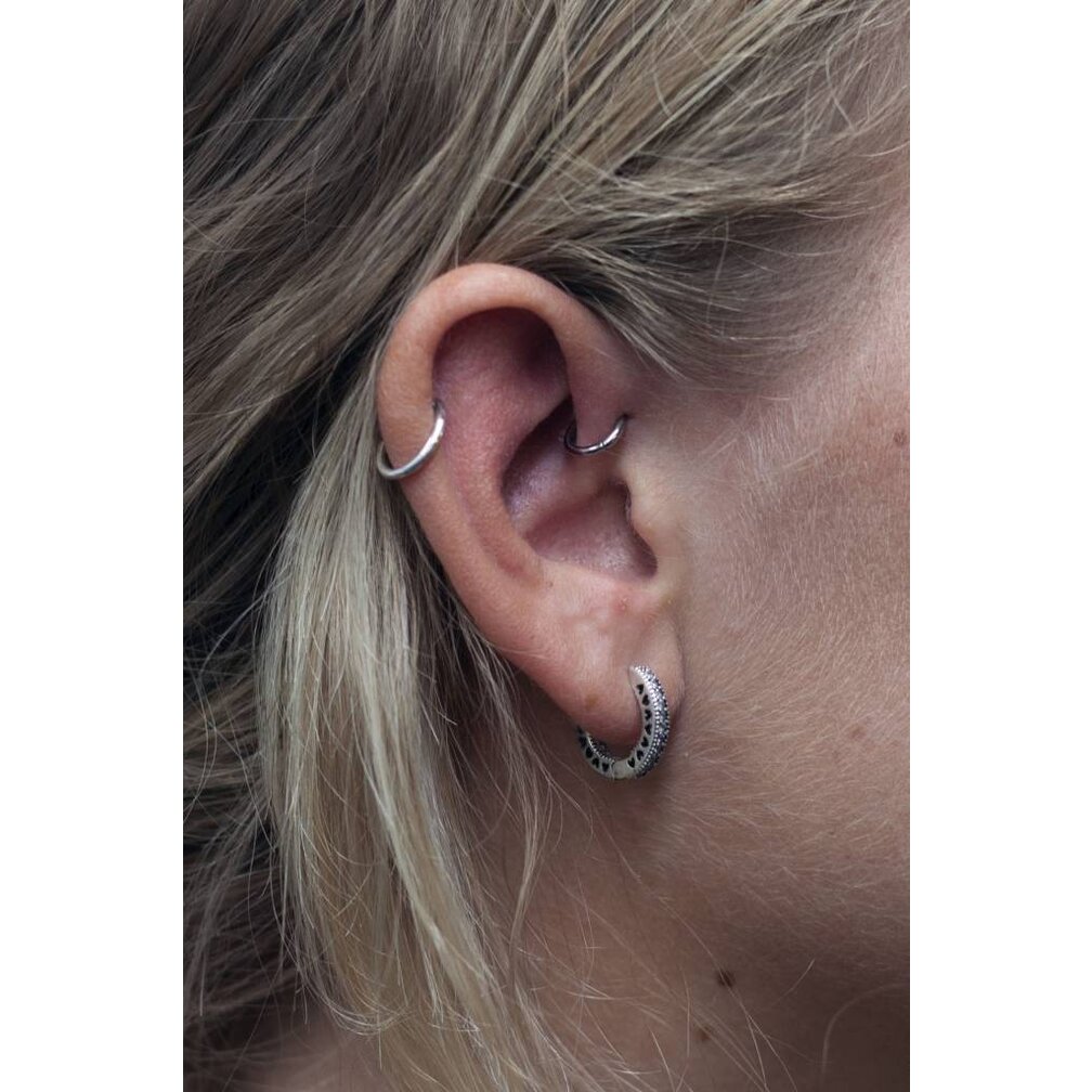 14 White Gold Segment Ring - Basic (1mm)