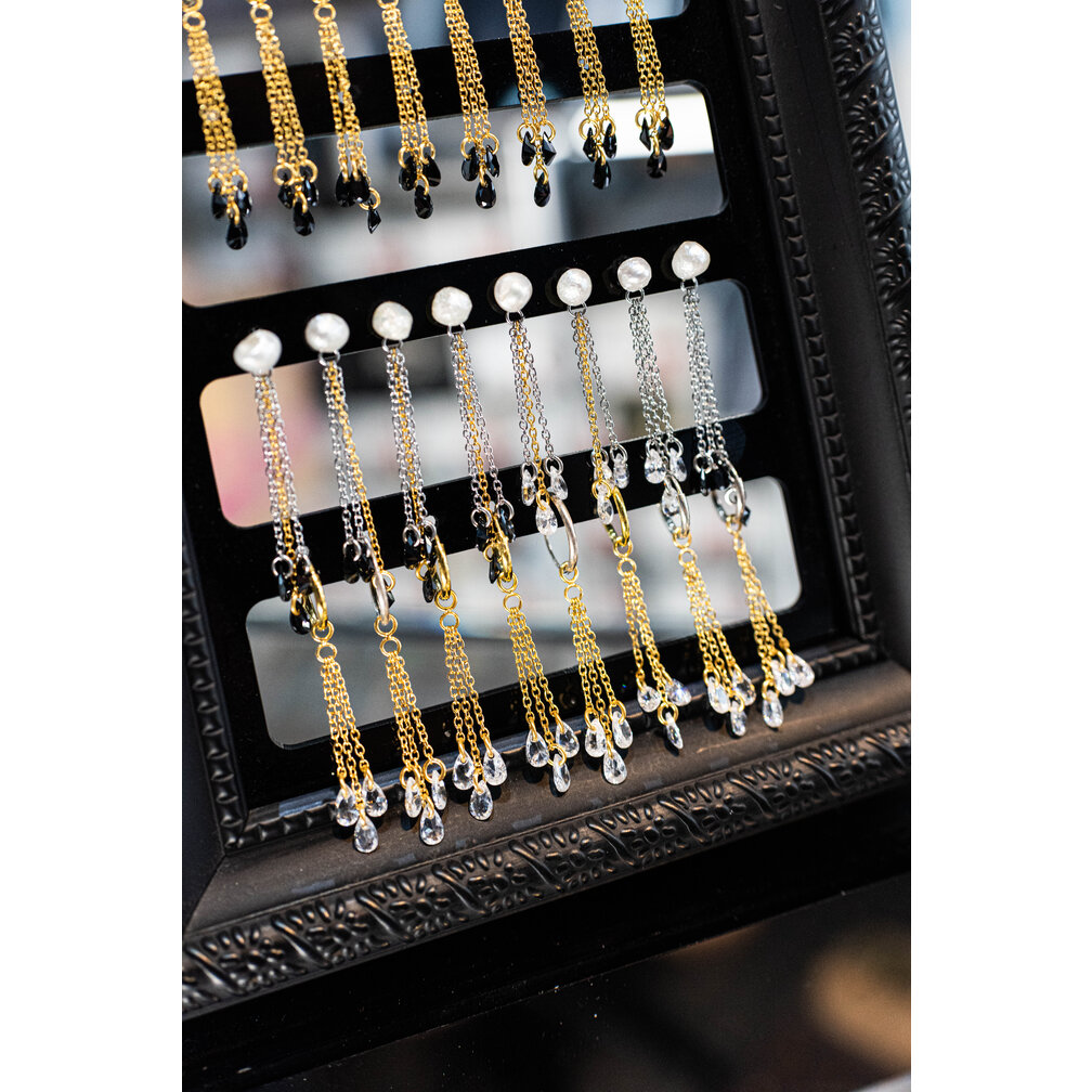 Segment Ring Hanger - Two-Tone Chain Charm with Pear-Shaped Zirconia