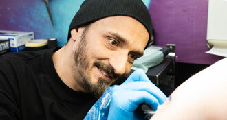 Tattoo afspraak maken? Ontdek Ivor bij Piercings Works! 