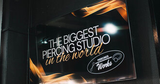 Piercing Rembrandtplein – Piercings Works in the Heart of Amsterdam