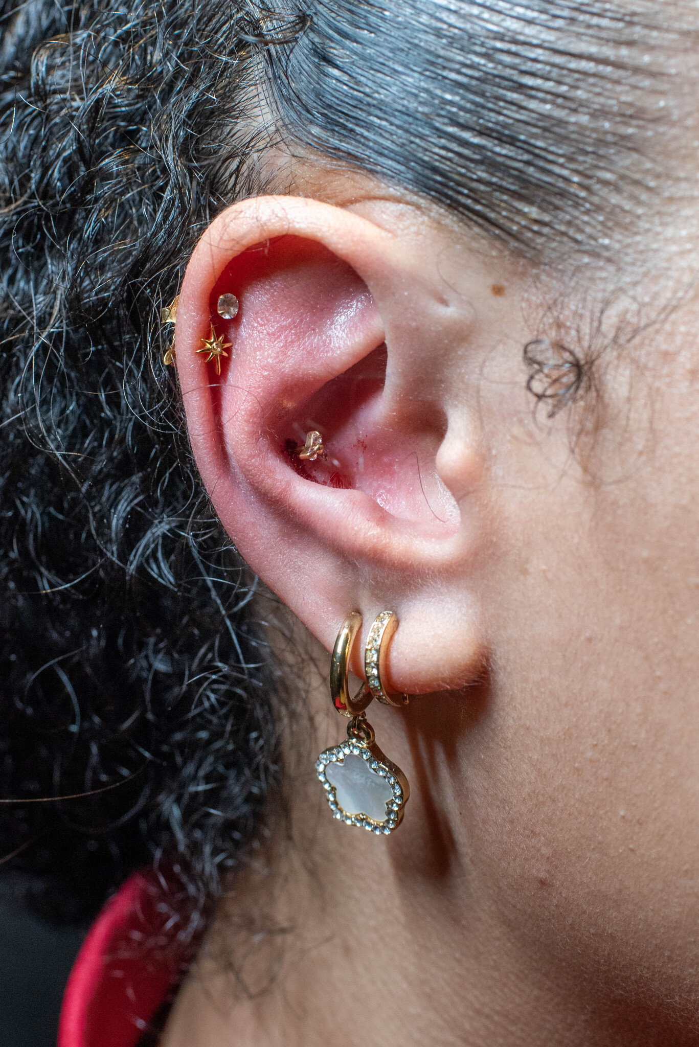 Waarom Bloedt Een Piercing?