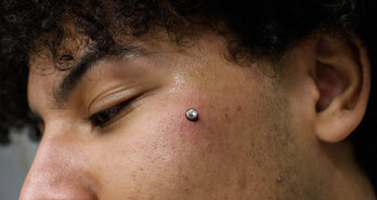 Wanneer een piercing meer is dan versiering