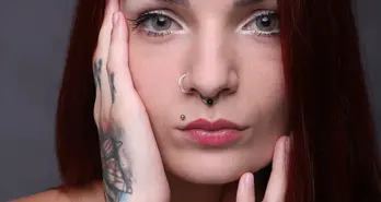De ultieme gids voor lippiercings