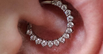 Daith-Piercings in de Praktijk