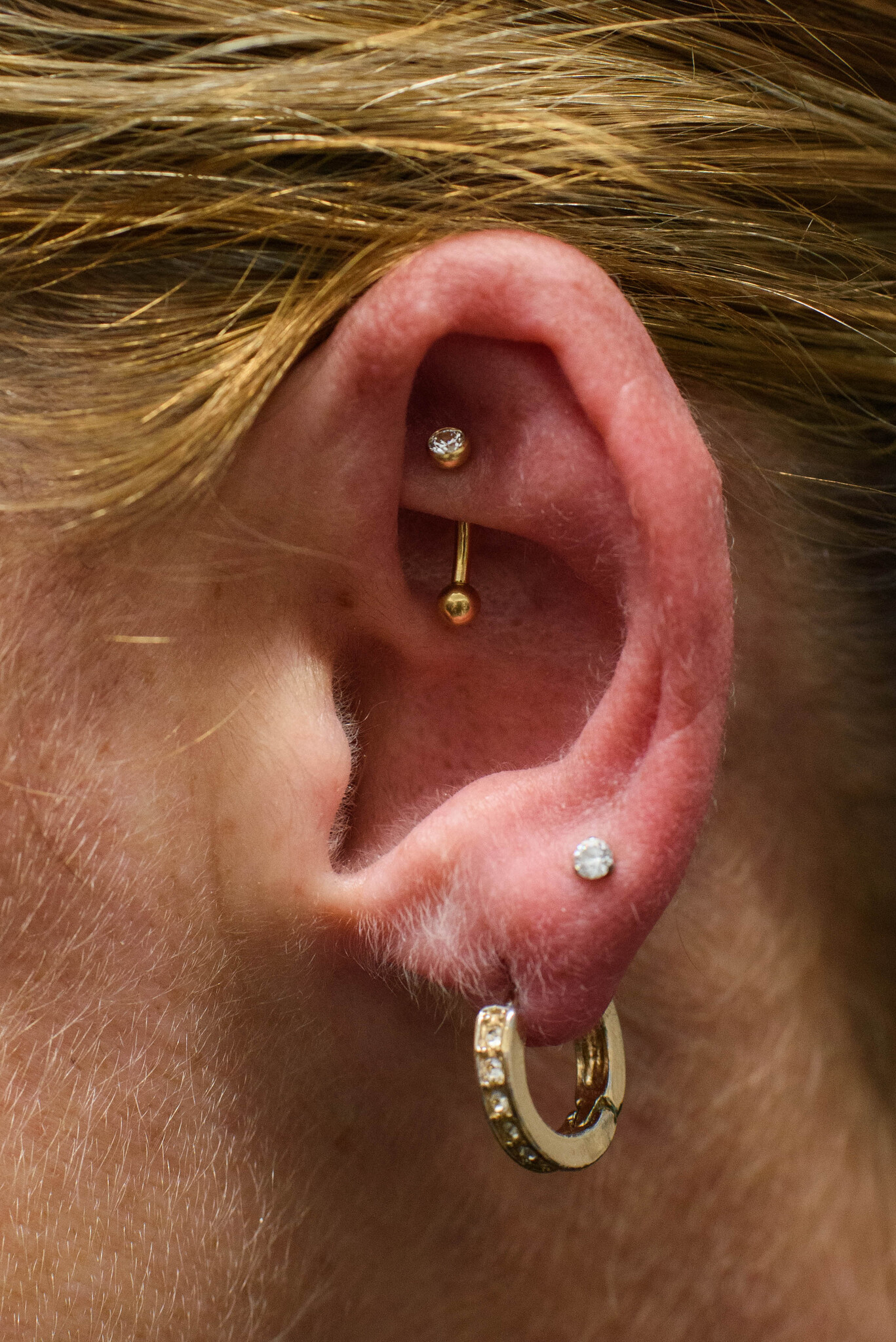 Eerste Piercing Oor/Wenkbrauw — sieraad bij Piercings Works Amsterdam